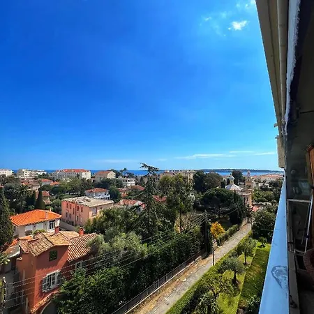 Les Roses By Welcome To Apartman