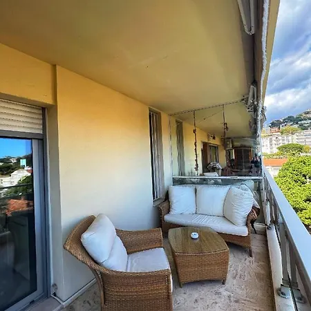 Les Roses By Welcome To Apartman *